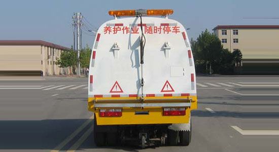 江淮扫路车