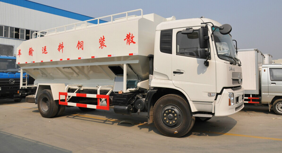东风天锦散装饲料运输车