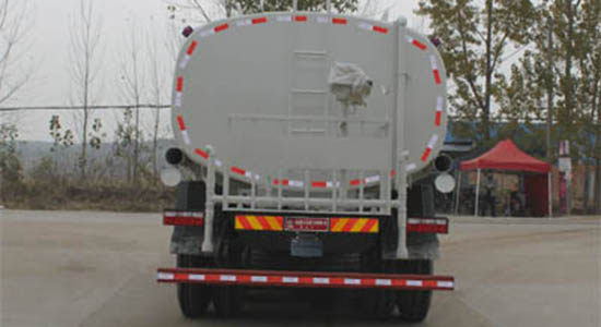 福田欧曼绿化喷洒车（12吨）