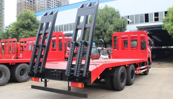 国六东风华神DV5国六后八轮平板运输车