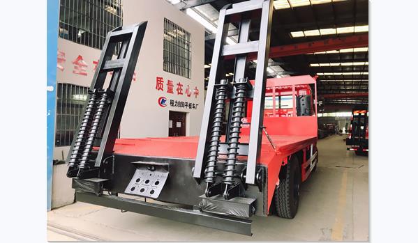 国六东风华神F5单桥平板运输车