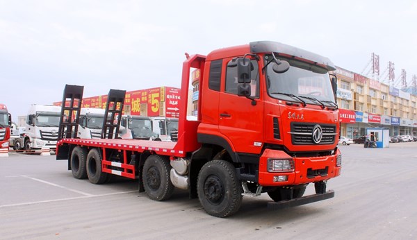 国六东风天龙前四后八平板运输车