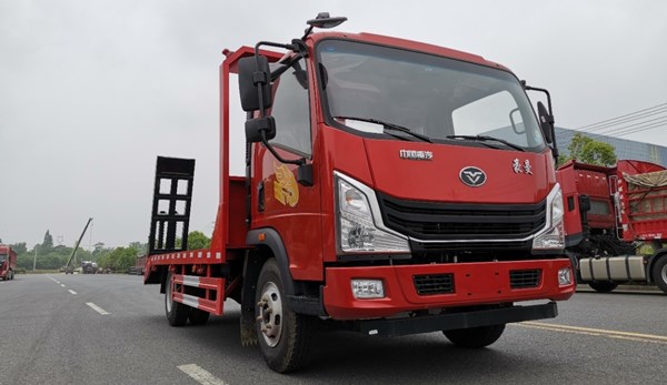 国六蓝牌重汽豪曼平板运输车