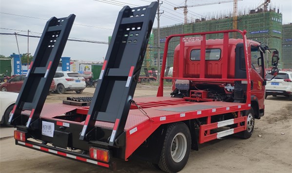 国六重汽豪沃蓝牌平板运输车