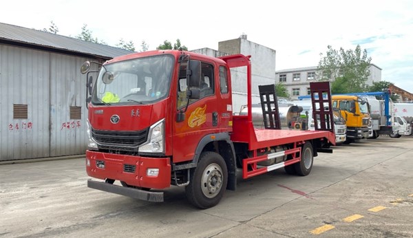 国六重汽豪曼单桥平板运输车