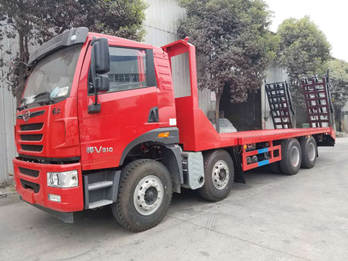 解放30吨挖机拖板车