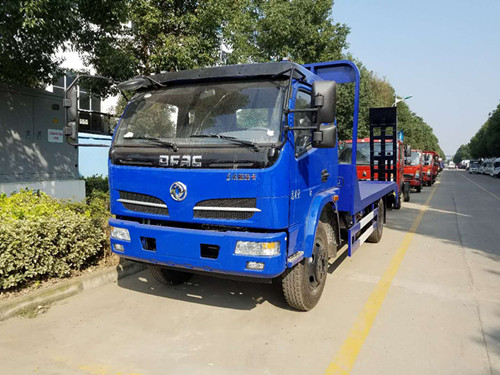 东风福瑞卡平板运输车