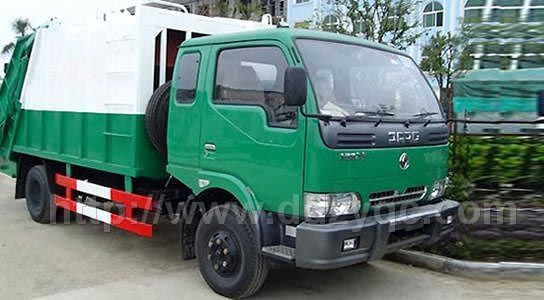 东风多利卡5吨压缩式垃圾车