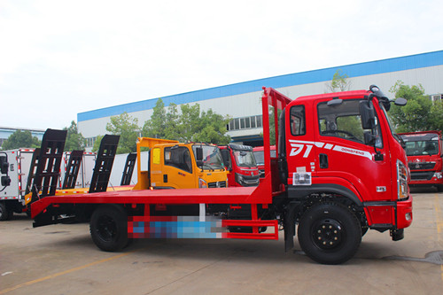 东风专底D1单桥平板车12吨以内挖机