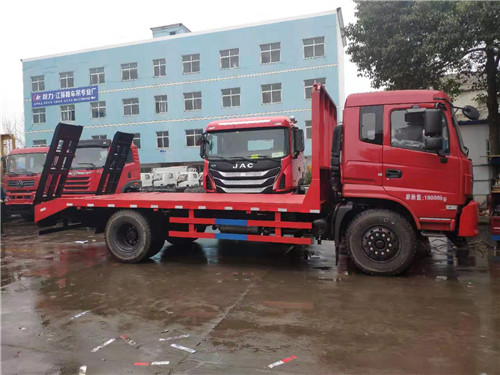 重汽王牌蓝牌8吨平板车