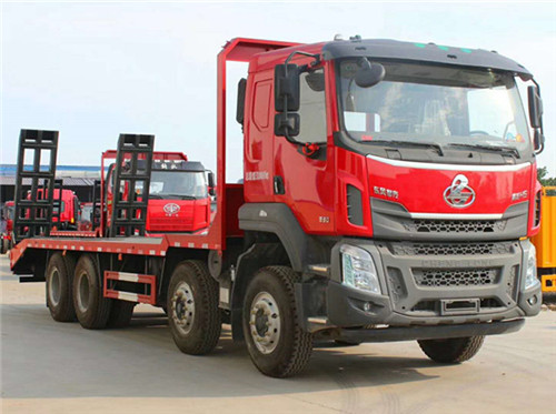 柳汽乘龙H5前四后八平板车