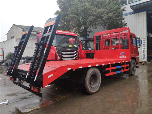 12吨挖机拖板车 大地平板车