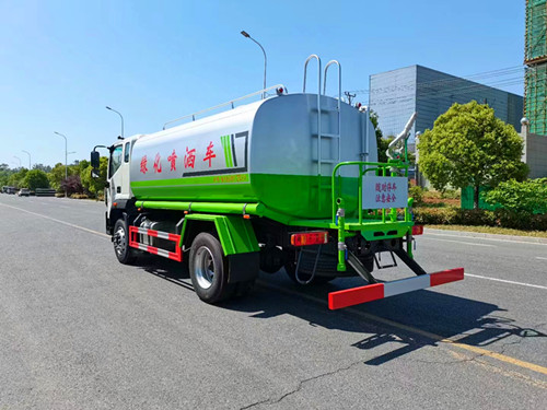 15方抑尘洒水车 福田领航