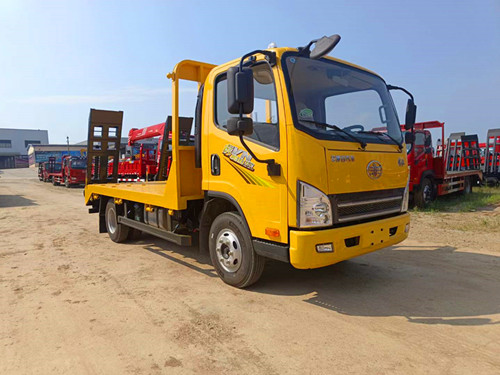 蓝牌解放爬山虎7吨挖机托板车