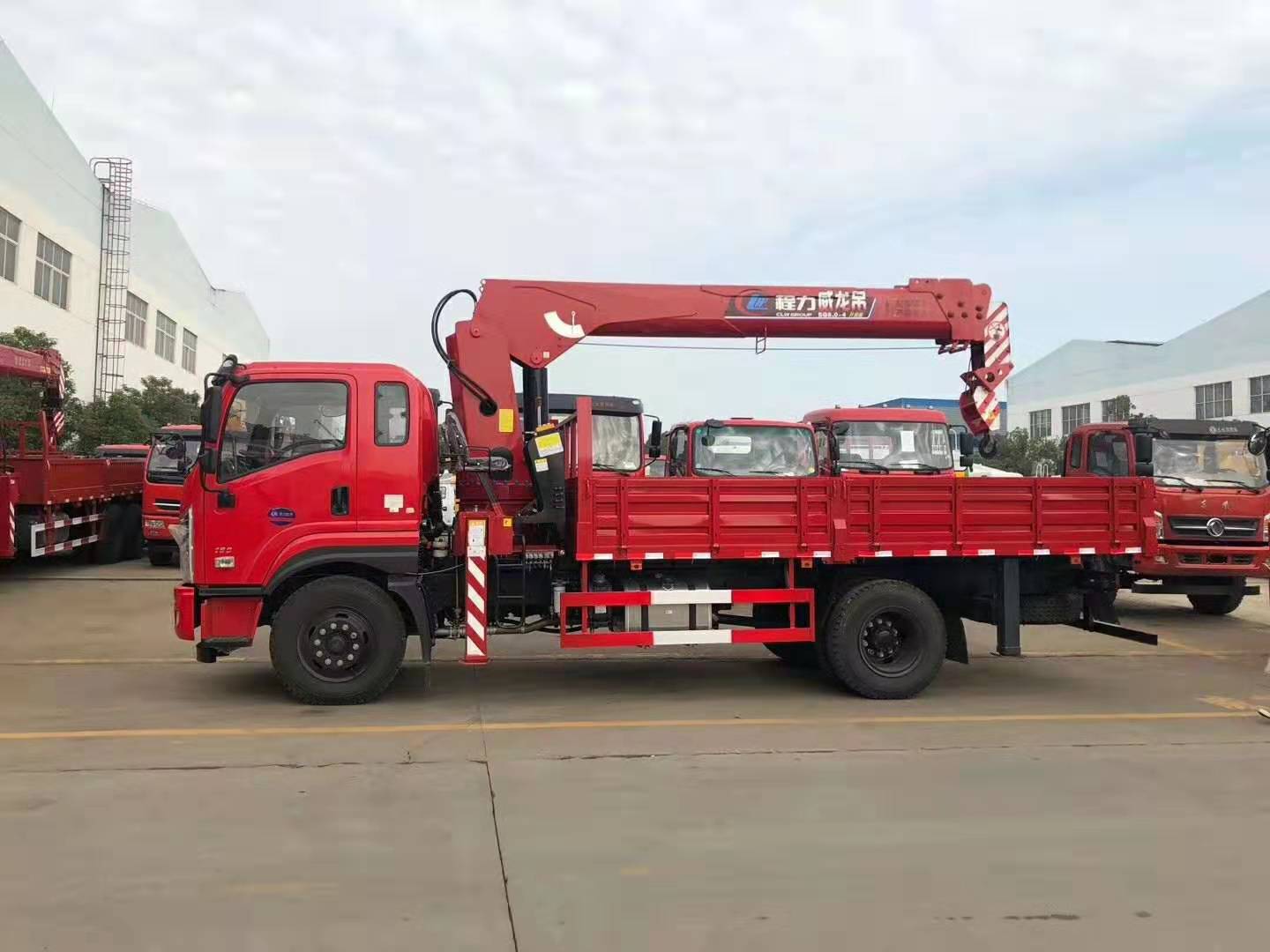 东风D3L后双桥12吨‮车随‬吊